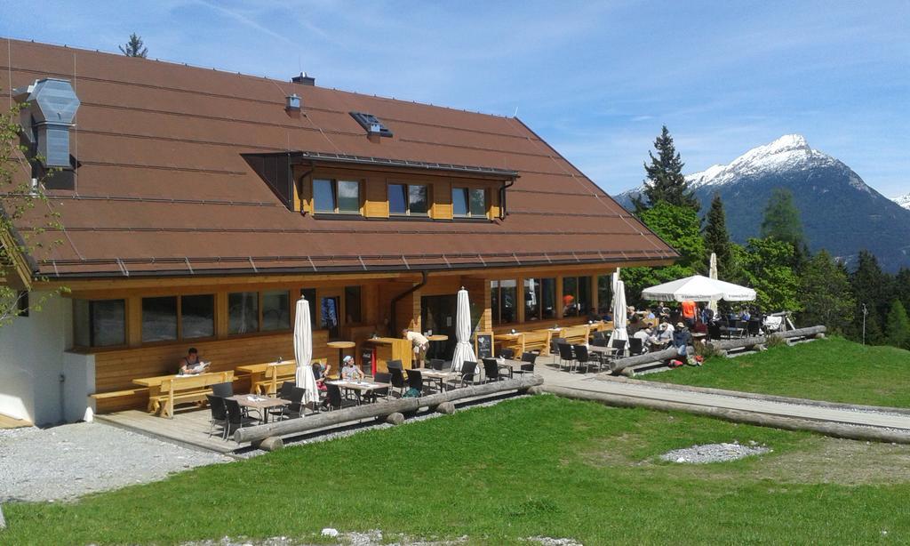 Ualm Untermarkter Alm Pensjonat Imst